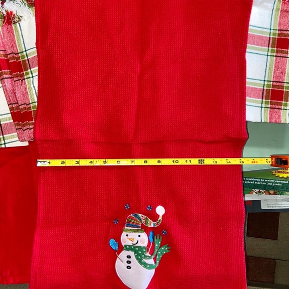 Pier 1 Christmas Placemats Napkin & Towel Set-SOLD - Picture 3 of 16